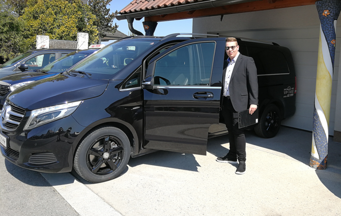 Krankentransport Fahrzeug